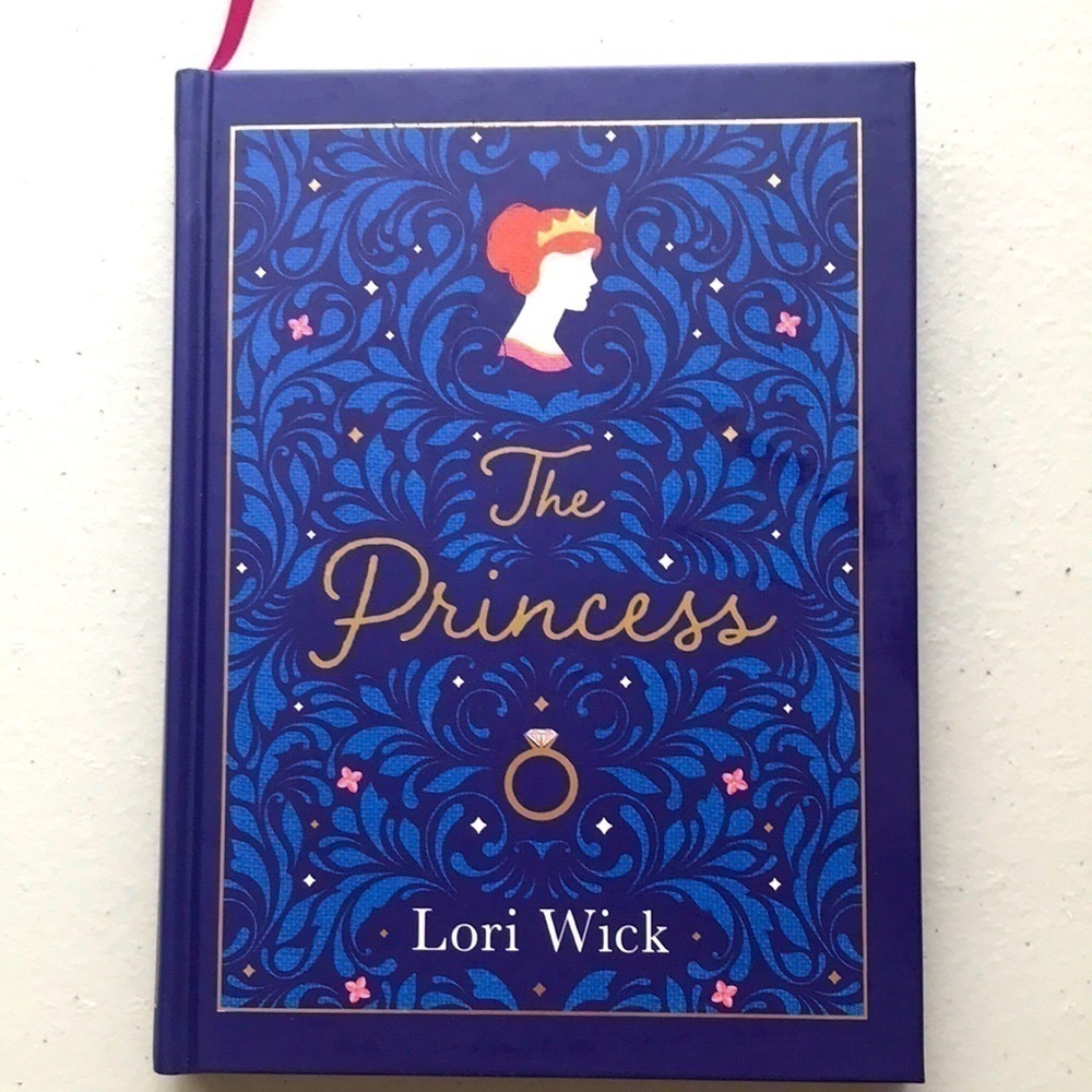 𝅺THE Princess Special Edition By Lori Wick Book